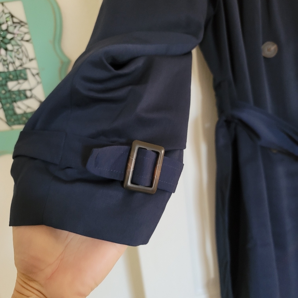 Jacket - Picture 4 of 5
